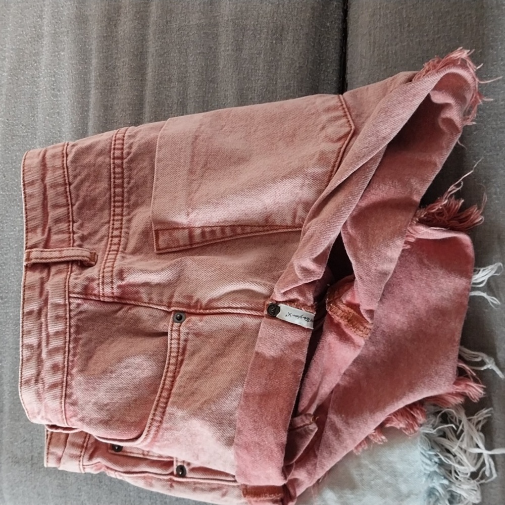 One Teaspoon Pink Acid Wash Rollers Short - Picture 6 of 7